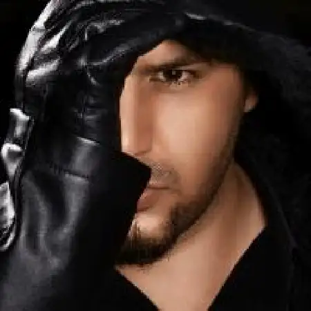 دانلود اهنگ ساسان ساسانی کیا بترس