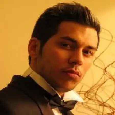 دانلود اهنگ امیر قیامت آدم کوکی با حضور نیما شمس