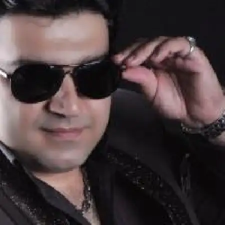 دانلود اهنگ مسعود شریف پور عاشقتم یه دنیا