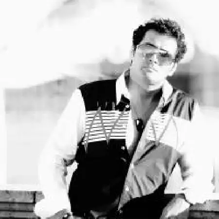 دانلود اهنگ سیاوش سهراب عاشقت هستم