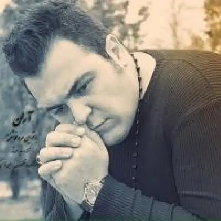 دانلود اهنگ آران کاظمی با تو این مرد خوشبخته